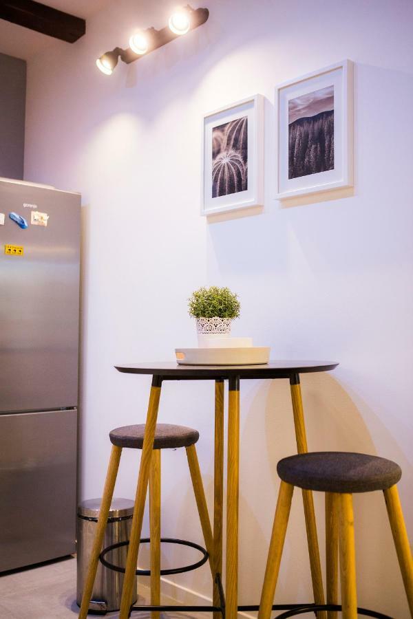 Luxurious Apartment With Private Garden Split Extérieur photo